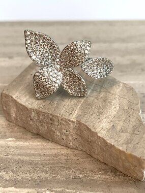 NEW Anthropologie Adina Eden Petite Fancy Flower Petal Silver Ring Adjustable